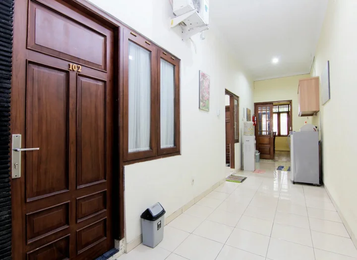 Депок: Embe Joglo Homestay