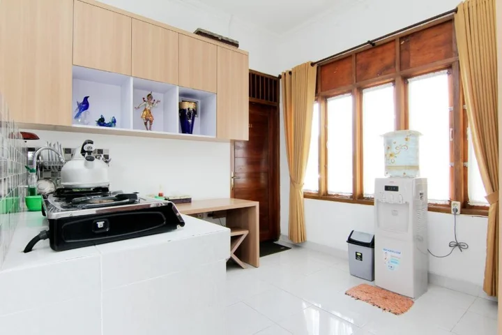Депок: Embe Joglo Homestay