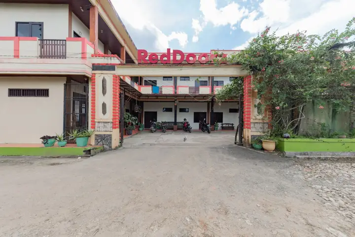 RedDoorz near Samarinda Square — фото 1