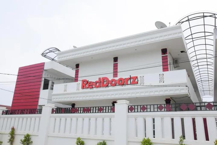 Медан: RedDoorz near UIN Sumatera Utara