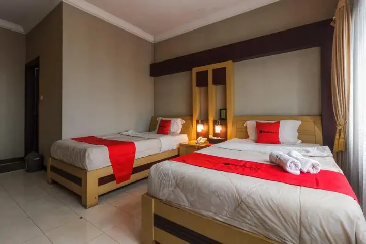 Чипанас: RedDoorz Syariah @ Cipanas