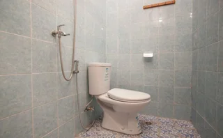 Сурабая: RedDoorz near Petra University 2