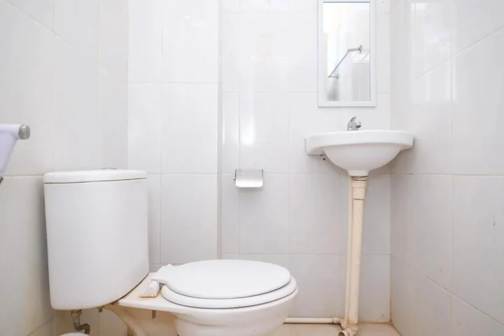 Батуретно: OYO 646 Kvinn Kostel