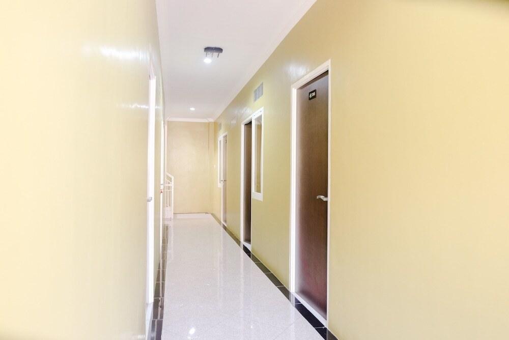 Маланг: Noura Guest House Syariah