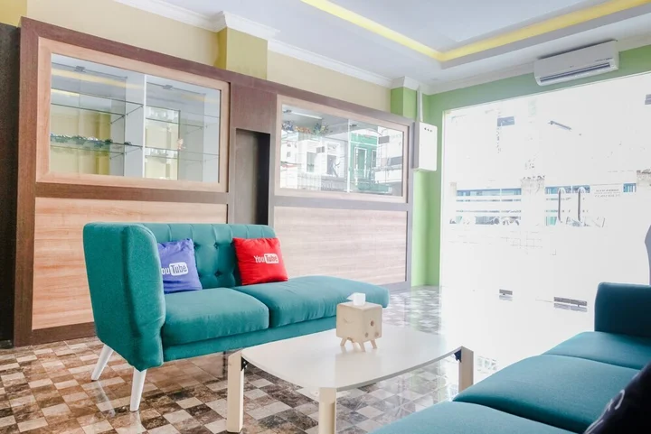 Маланг: Noura Guest House Syariah