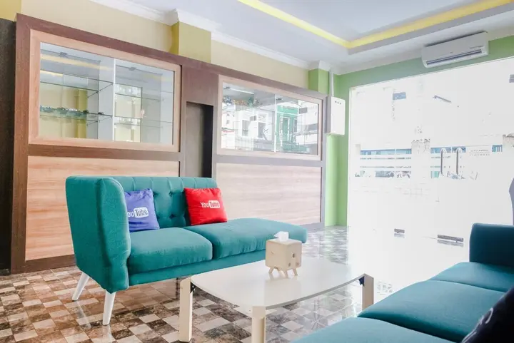 Маланг: Noura Guest House Syariah