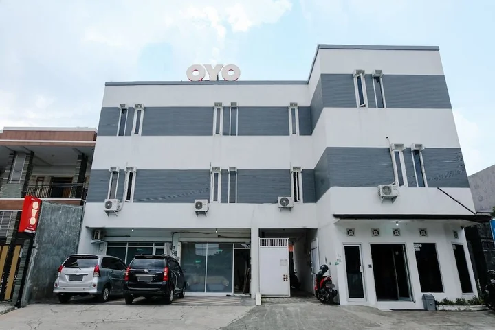 Маланг: OYO 528 Safa Guest House