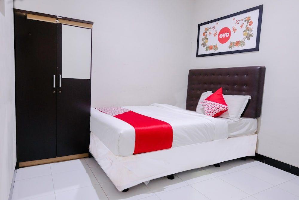 Маланг: OYO 528 Safa Guest House