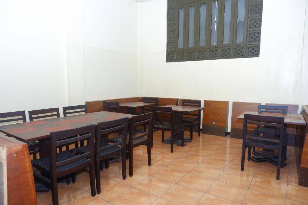 Семаранг: Hotel Pelangi Indah