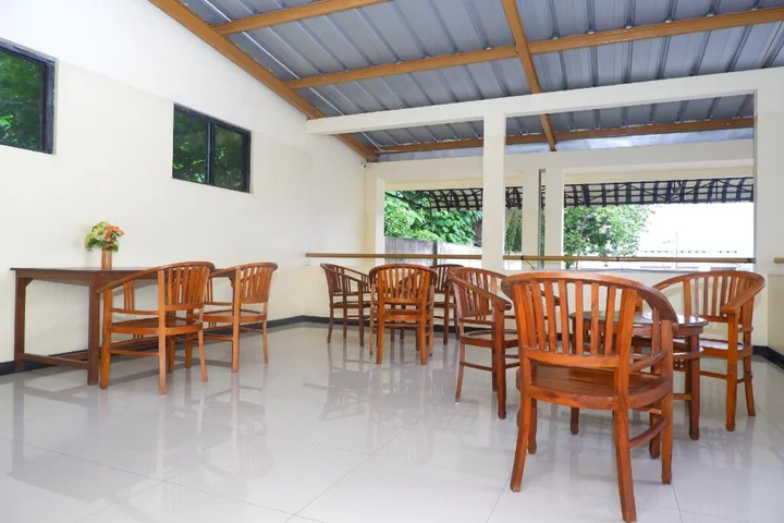 Семаранг: Hotel Pelangi Indah