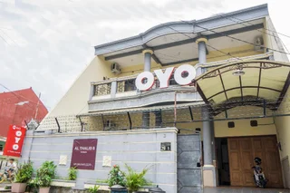 Маланг: Al Thalib 8 Syariah by Oyo Rooms