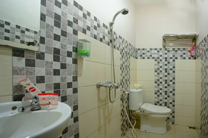 Палангкарая: Oyo 790 Hotel Obelix Syariah