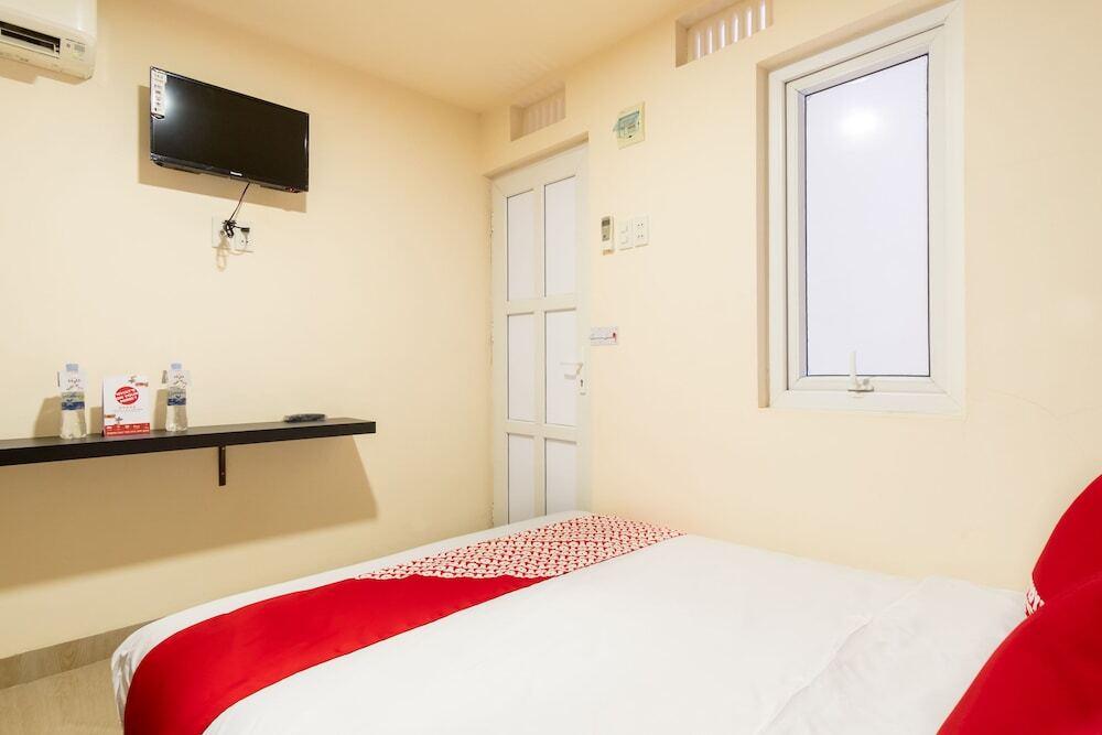 Медан: OYO 786 Sutomo Guest House