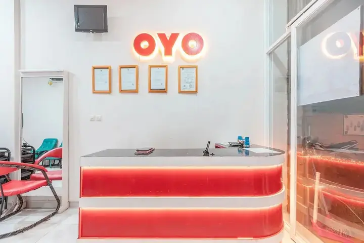 Legok: Super OYO 390 77 Guesthouse