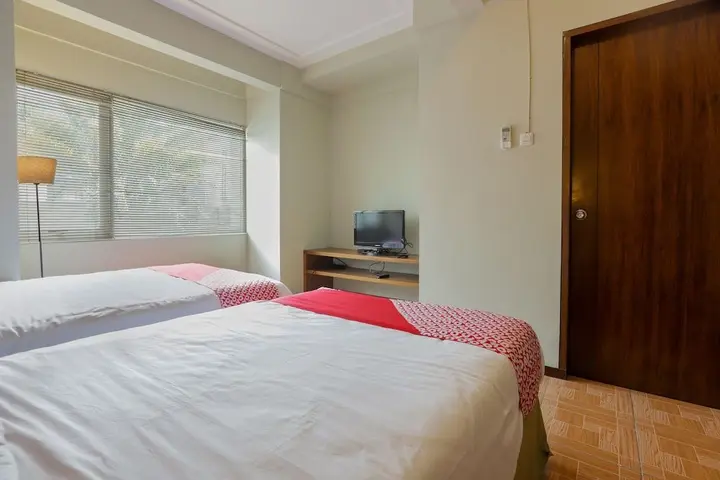 Джакарта: OYO 651 Casamora Cilandak Syariah