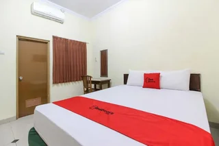 Депок: Reddoorz near Rumah Sakit Condong Catur