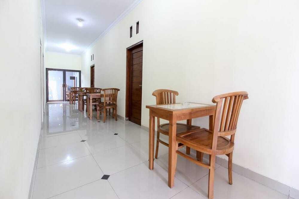 Депок: Reddoorz near Rumah Sakit Condong Catur