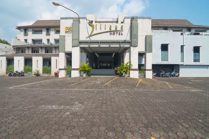 Бандунг: RedDoorz Plus near Kampung Gajah 3