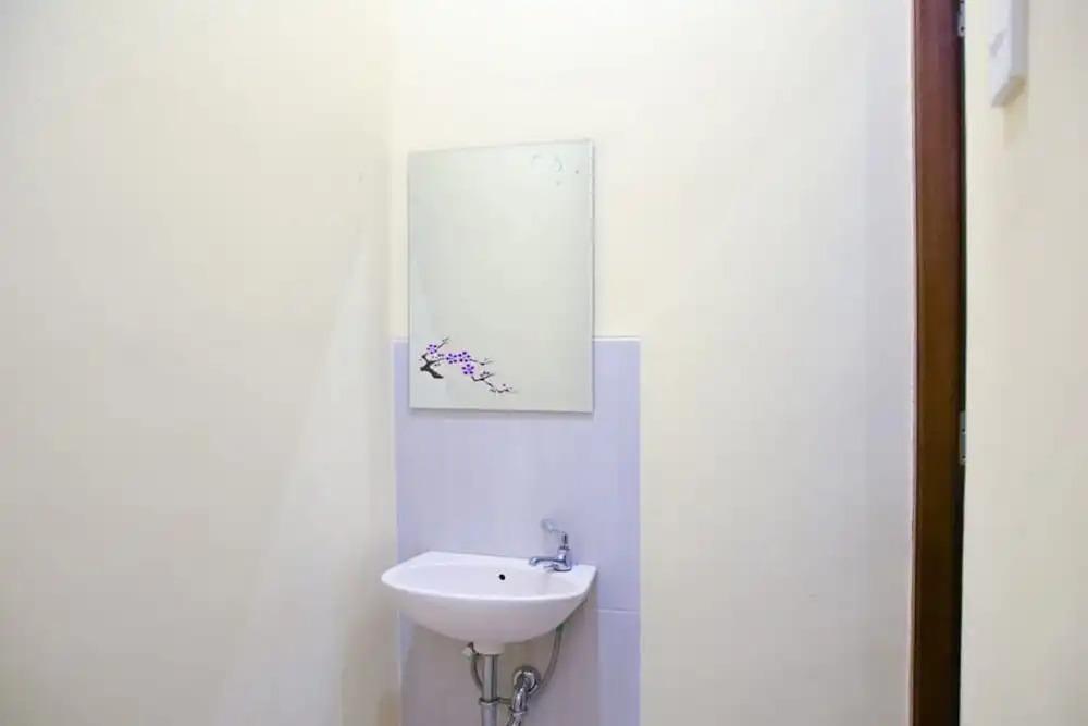 Батуретно: RedDoorz Syariah near Jogja City Mall 2