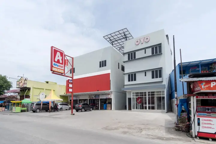 Медан: Mangaan Residence Medan
