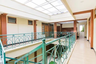 Депок: SUPER OYO 890 Dewi Fortuna Guest House