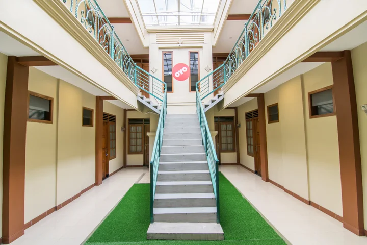 Депок: SUPER OYO 890 Dewi Fortuna Guest House