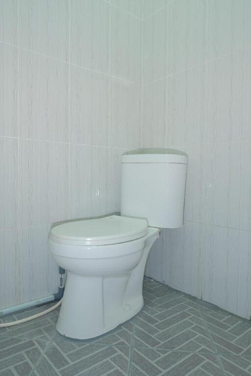 Депок: OYO 895 Mahameru Residence