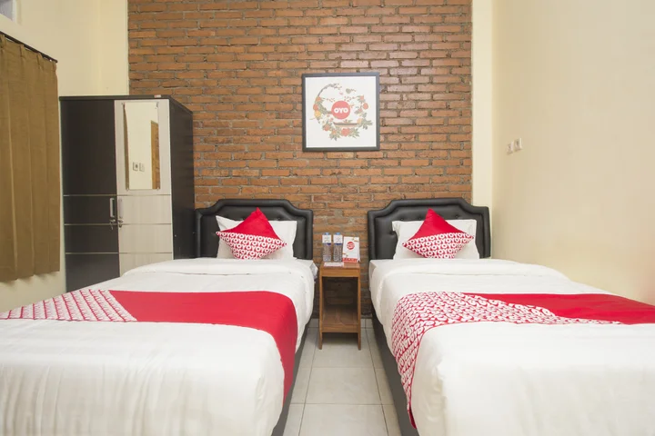 Депок: OYO 952 Annisa Syariah Guest House