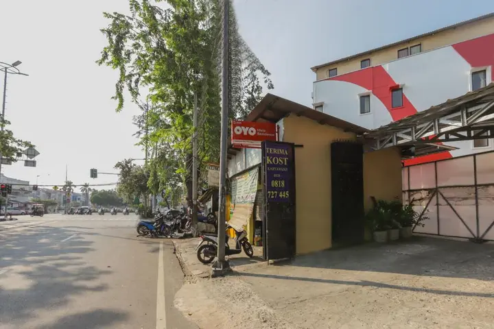 Джакарта: SUPER OYO 866 Idola Residence