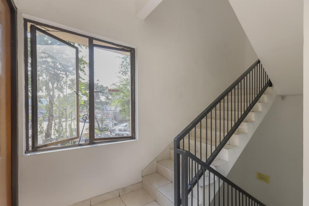 Джакарта: SUPER OYO 866 Idola Residence