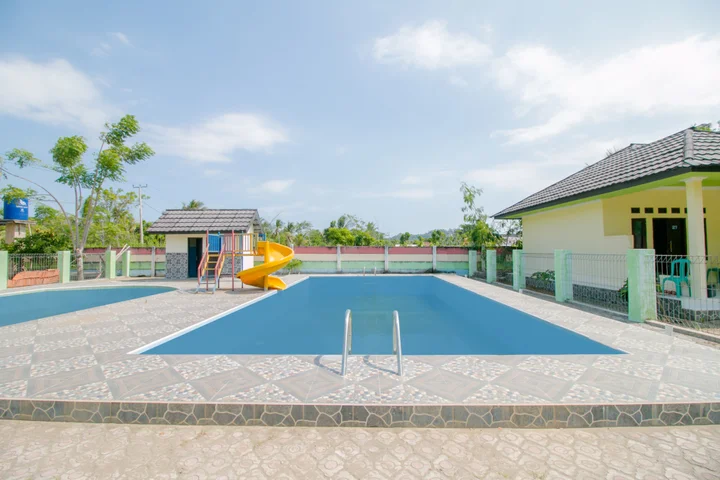 Пелабухан-рату: OYO 921 Hotel Ratu Pantai