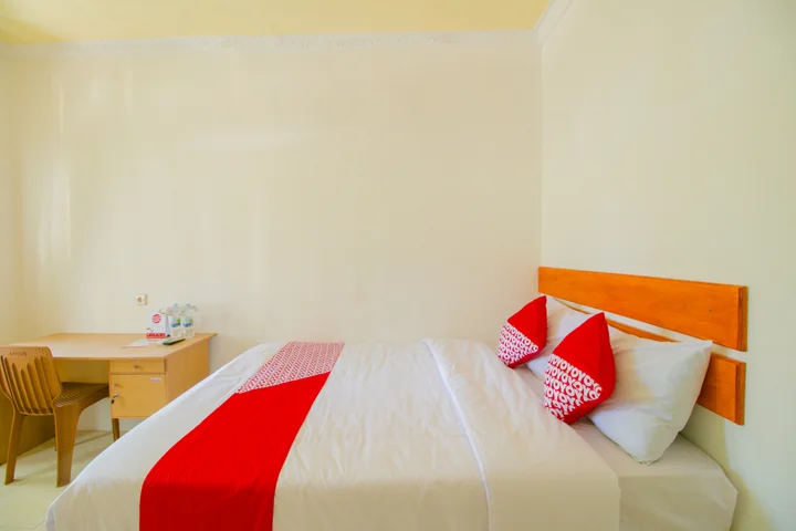 Пелабухан-рату: OYO 921 Hotel Ratu Pantai