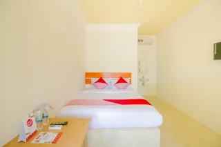 Пелабухан-рату: OYO 921 Hotel Ratu Pantai