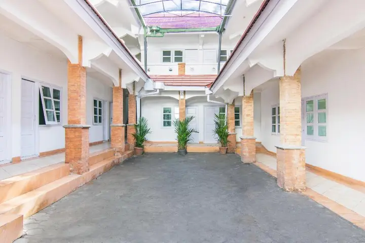 Батуретно: OYO 966 Dinda Guesthouse
