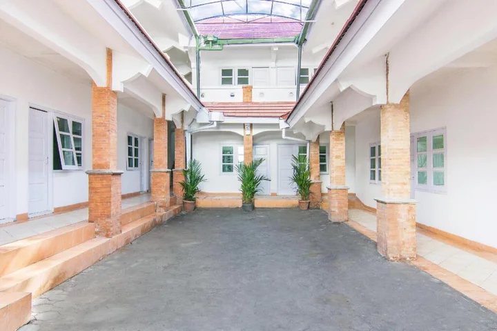 Батуретно: OYO 966 Dinda Guesthouse