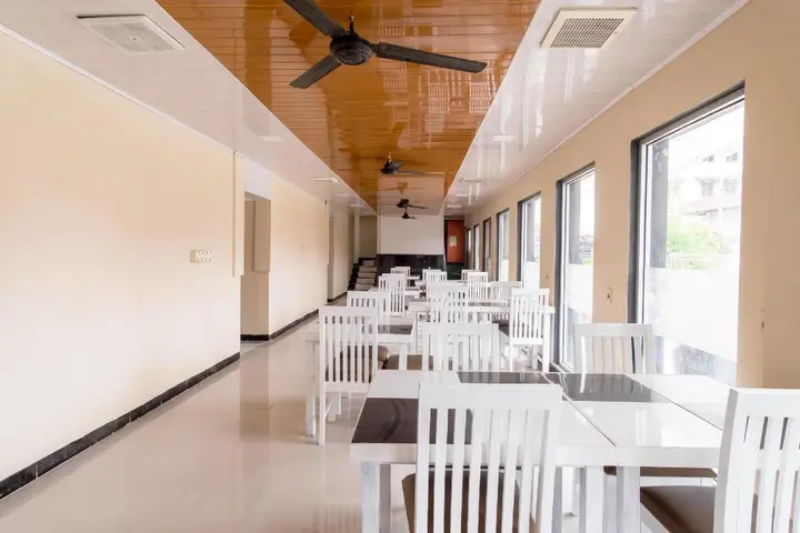 Медан: OYO 687 Residence Hotel Syariah