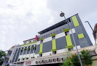 Медан: OYO 687 Residence Hotel Syariah