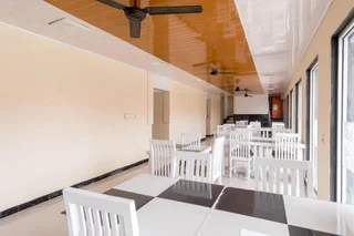 Медан: OYO 687 Residence Hotel Syariah