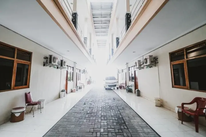 Севон: RedDoorz Plus @ Jalan Parangtritis 2