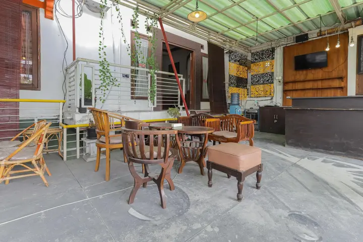 Сурабая: RedDoorz near Juanda International Airport 2