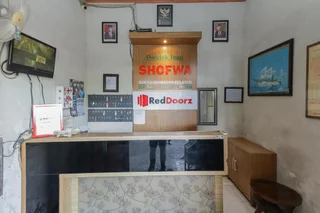 Сурабая: RedDoorz near Juanda International Airport 2