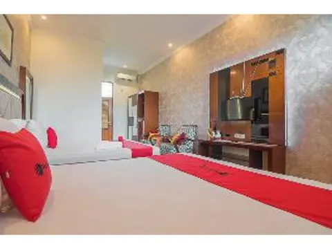 Семаранг: Reddoorz Plus @ Meteseh
