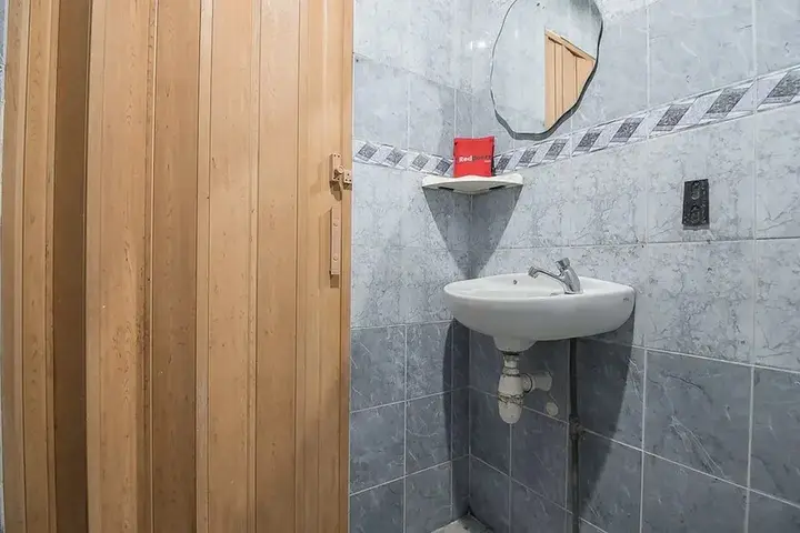 Батам: RedDoorz Near Nagoya Citywalk Batam