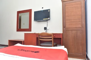 Маланг: RedDoorz near Kampung Warna Warni