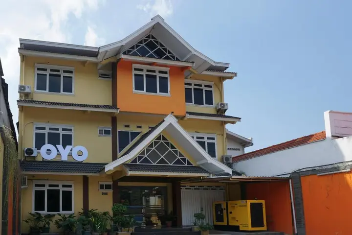 Депок: OYO 902 Hotel Pondok Anggun