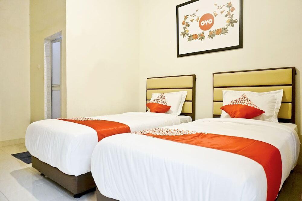 Пеканбару: Oyo 1076 Dmc Homestay