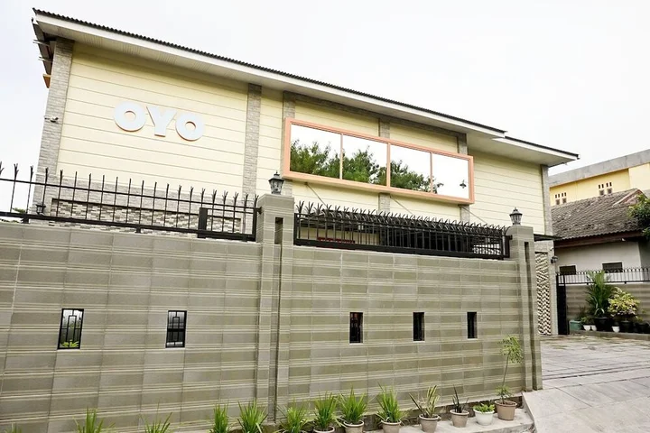 Пеканбару: Oyo 1076 Dmc Homestay