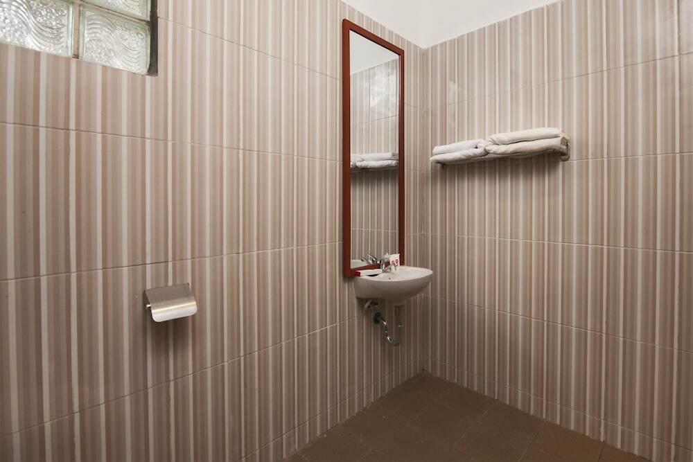 Медан: OYO Life 2843 Raz House Syariah