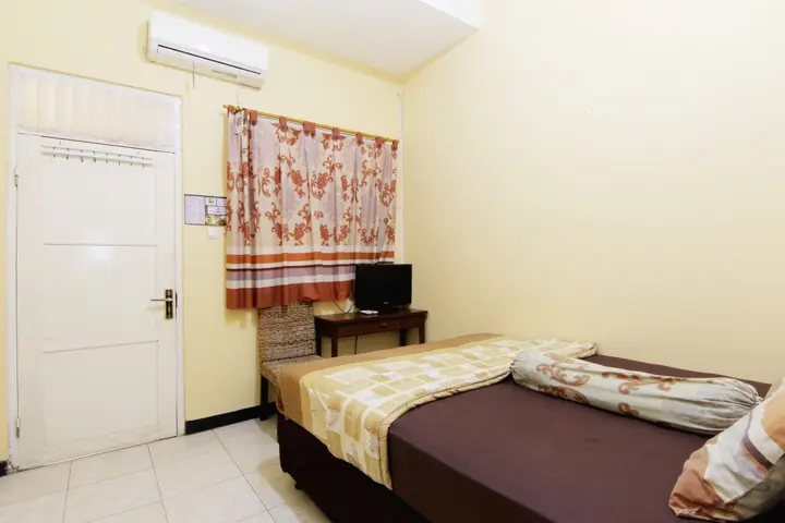 Депок: JJ House Gejayan