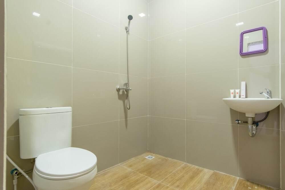 Медан: 835 Metropolitan Home Stay